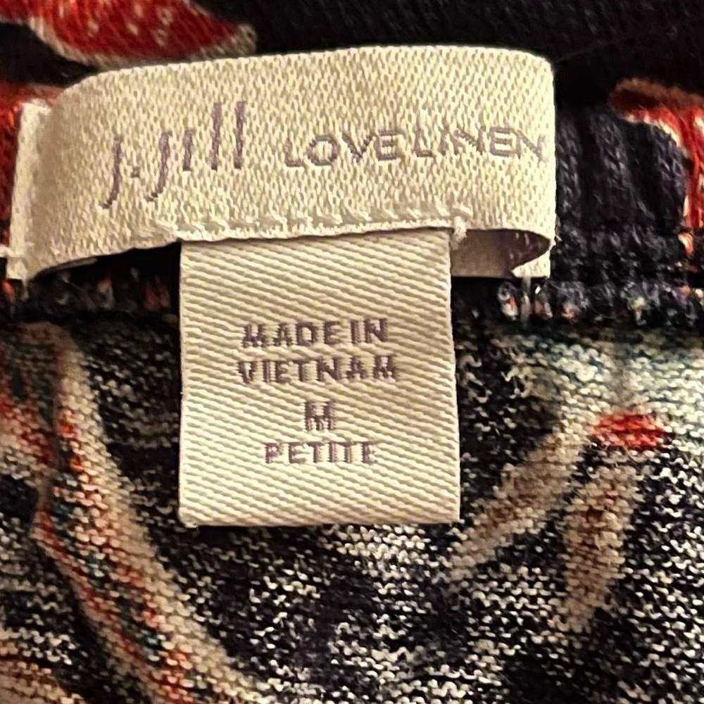 J. Jill Navy Floral Linen Flutter Sleeve Top - Petite M - Picture 6 of 8